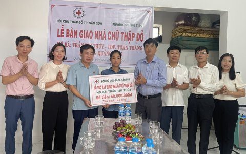 LỄ BÀN GIAO NHÀ CHỮ THẬP ĐỎ